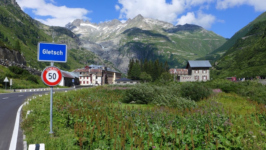 Name:  Furka Pass Gletsch P1080432.jpg
Views: 13902
Size:  228.8 KB