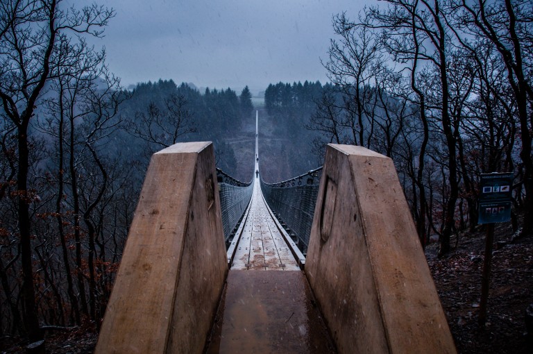 Name:  suspension bridge hngeseilbrcke geierlay  0406-Gemma-Geierlay-Germanys-Longest-Suspension-Bri.jpg
Views: 14009
Size:  136.9 KB