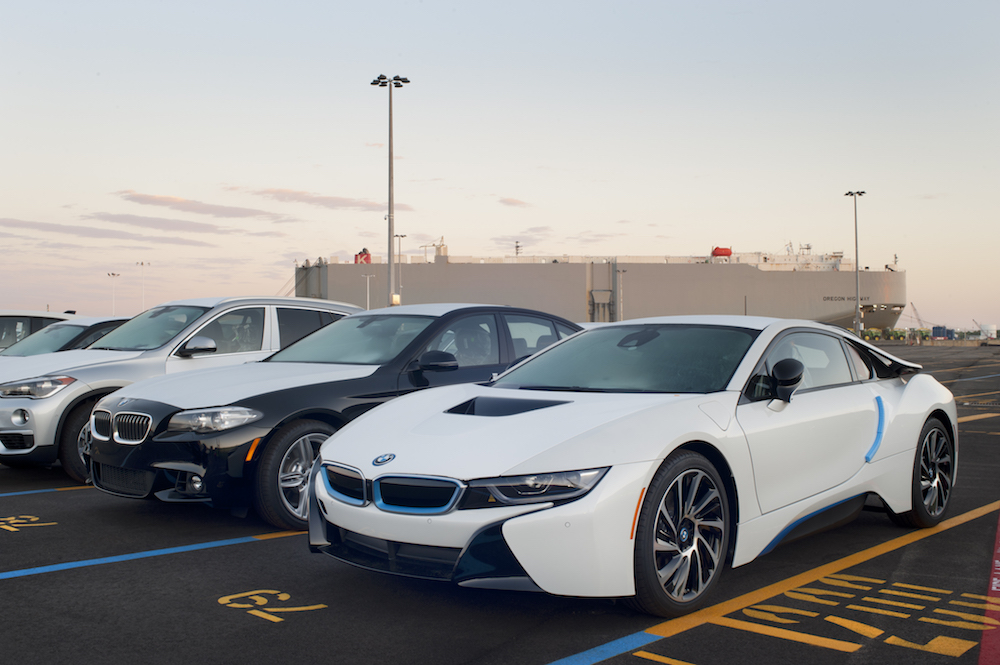 Name:  BMW_i8_delivered_to_the_Port_of_Galveston.jpg
Views: 8829
Size:  396.3 KB