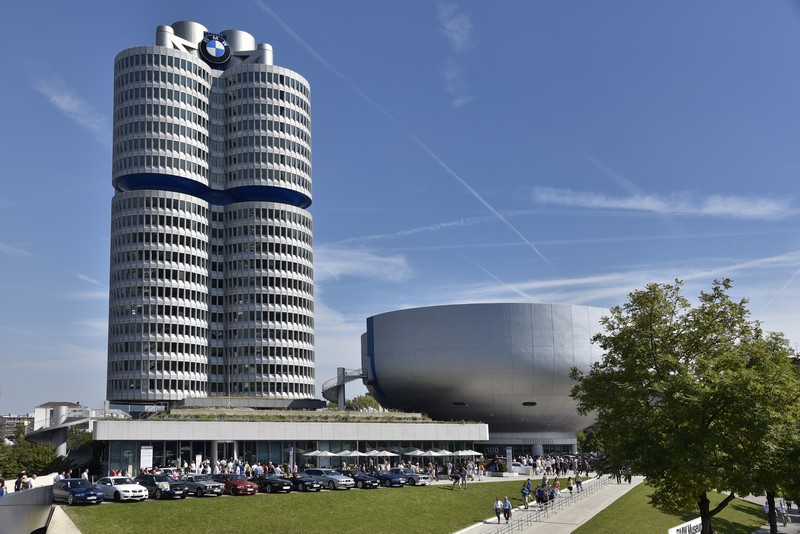 Name:  P90232760_highRes_bmw-museum-100-maste.jpg
Views: 3648
Size:  125.5 KB