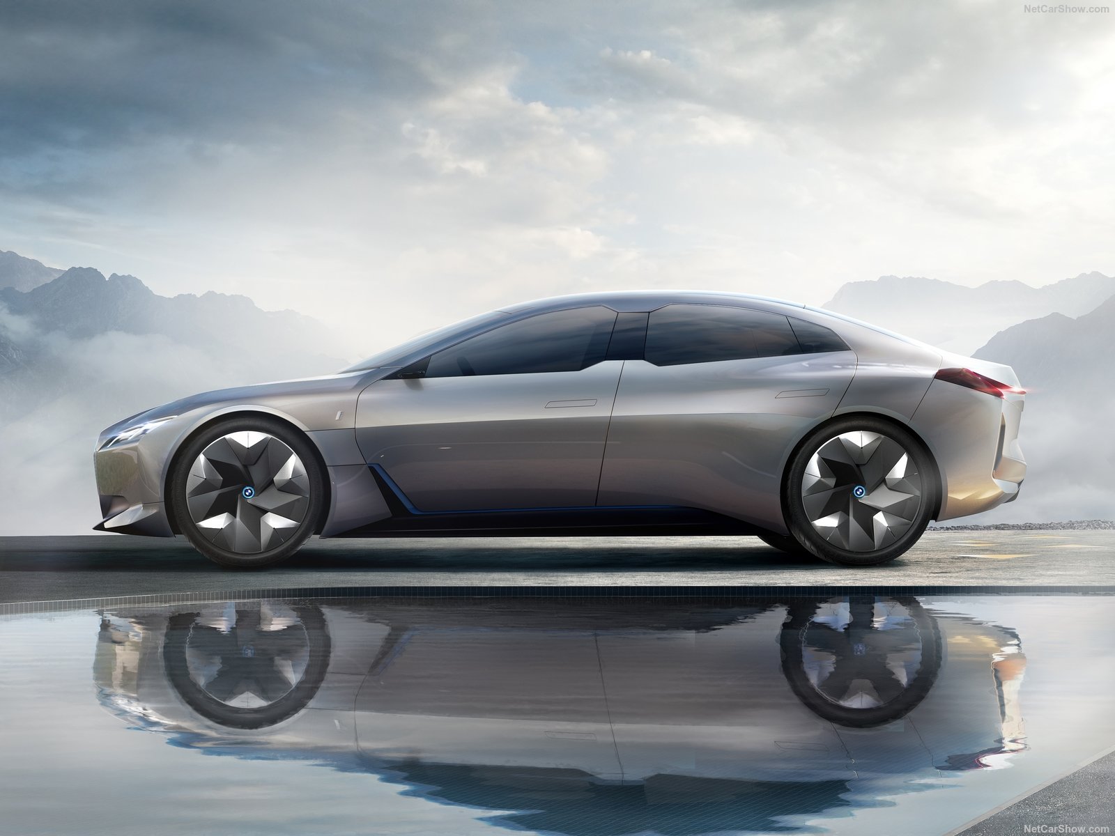 Name:  BMW-i_Vision_Dynamics_Concept-2017-1600-06.jpg
Views: 18559
Size:  187.6 KB