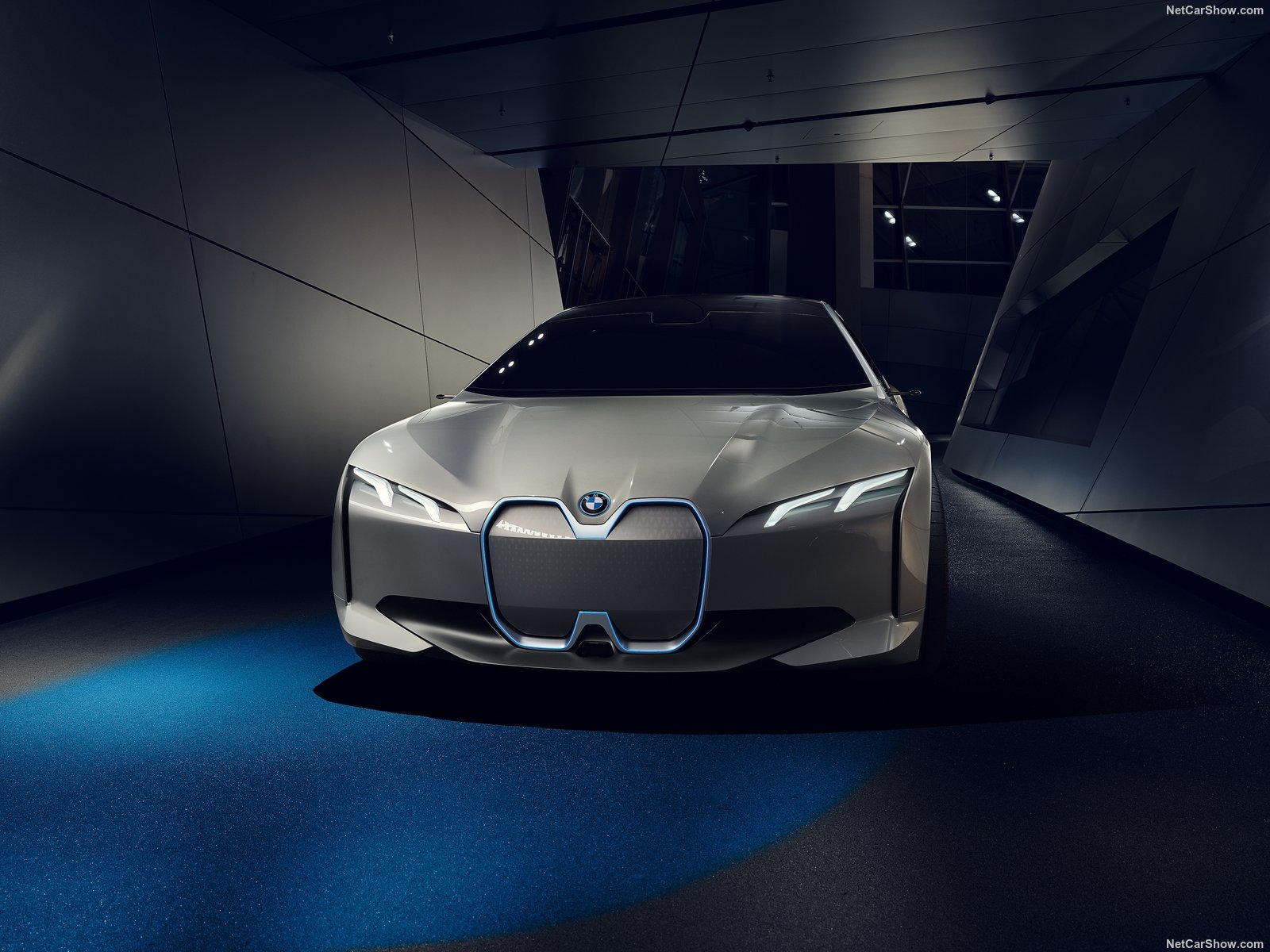 Name:  BMW-i_Vision_Dynamics_Concept-2017-1600-0d.jpg
Views: 17267
Size:  222.0 KB