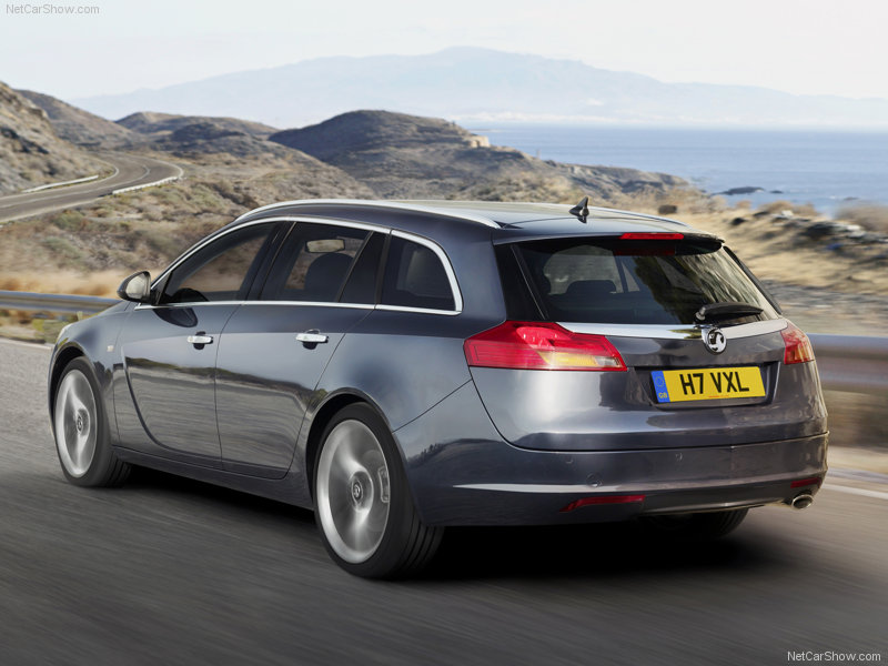 Name:  Vauxhall-Insignia_Sports_Tourer_2010_800x600_wallpaper_04.jpg
Views: 1141
Size:  85.0 KB