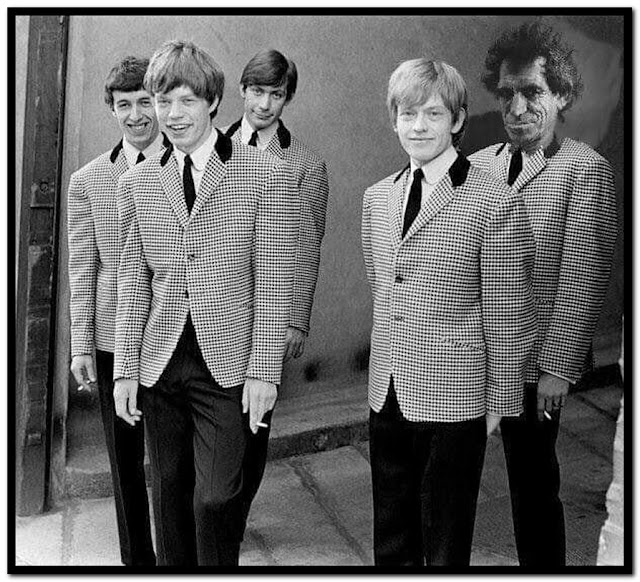 Name:  Rolling Stones..jpg
Views: 1232
Size:  118.7 KB