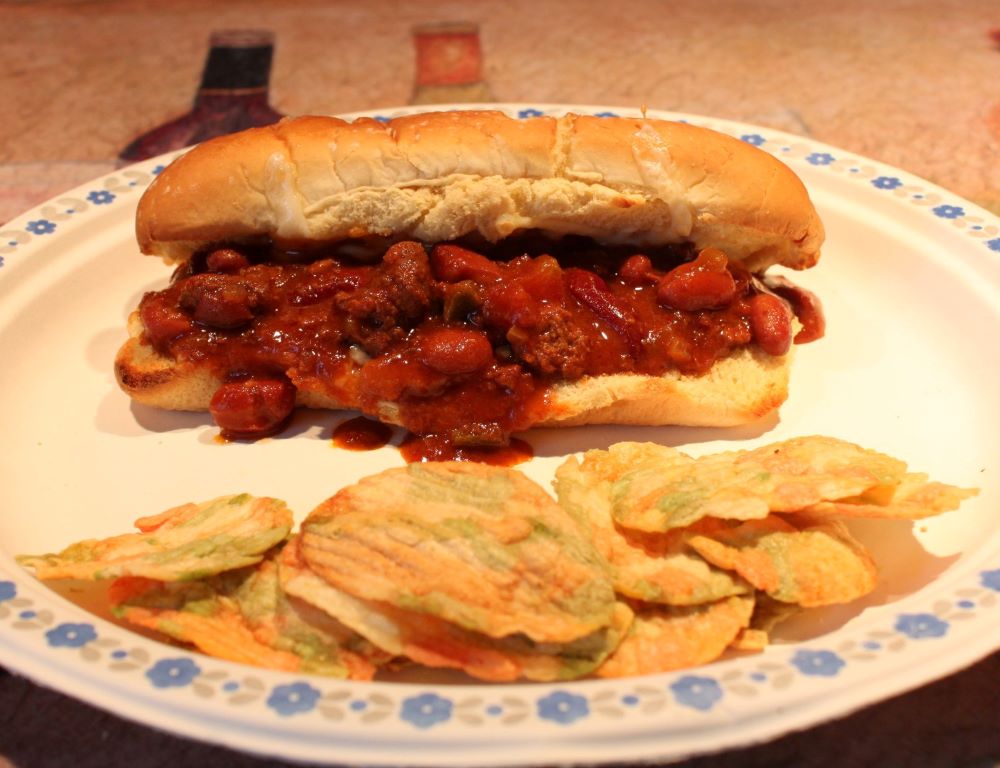 Name:  Chili dog..JPG
Views: 690
Size:  98.3 KB