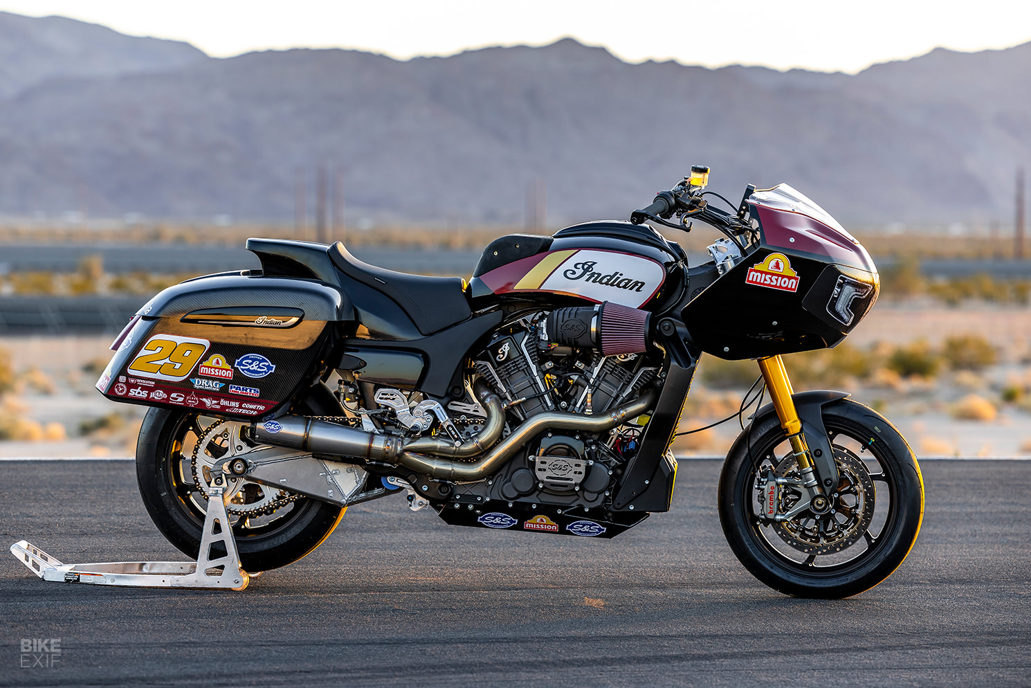 Name:  indian-challenger-rr-racing-bagger-0.jpg
Views: 3769
Size:  401.2 KB