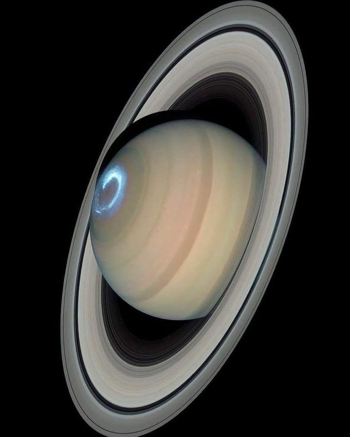 Name:  Saturn aurora.jpg
Views: 3367
Size:  51.4 KB