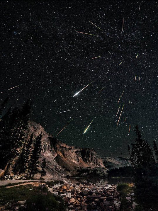 Name:  Perseids..jpg
Views: 7305
Size:  120.9 KB