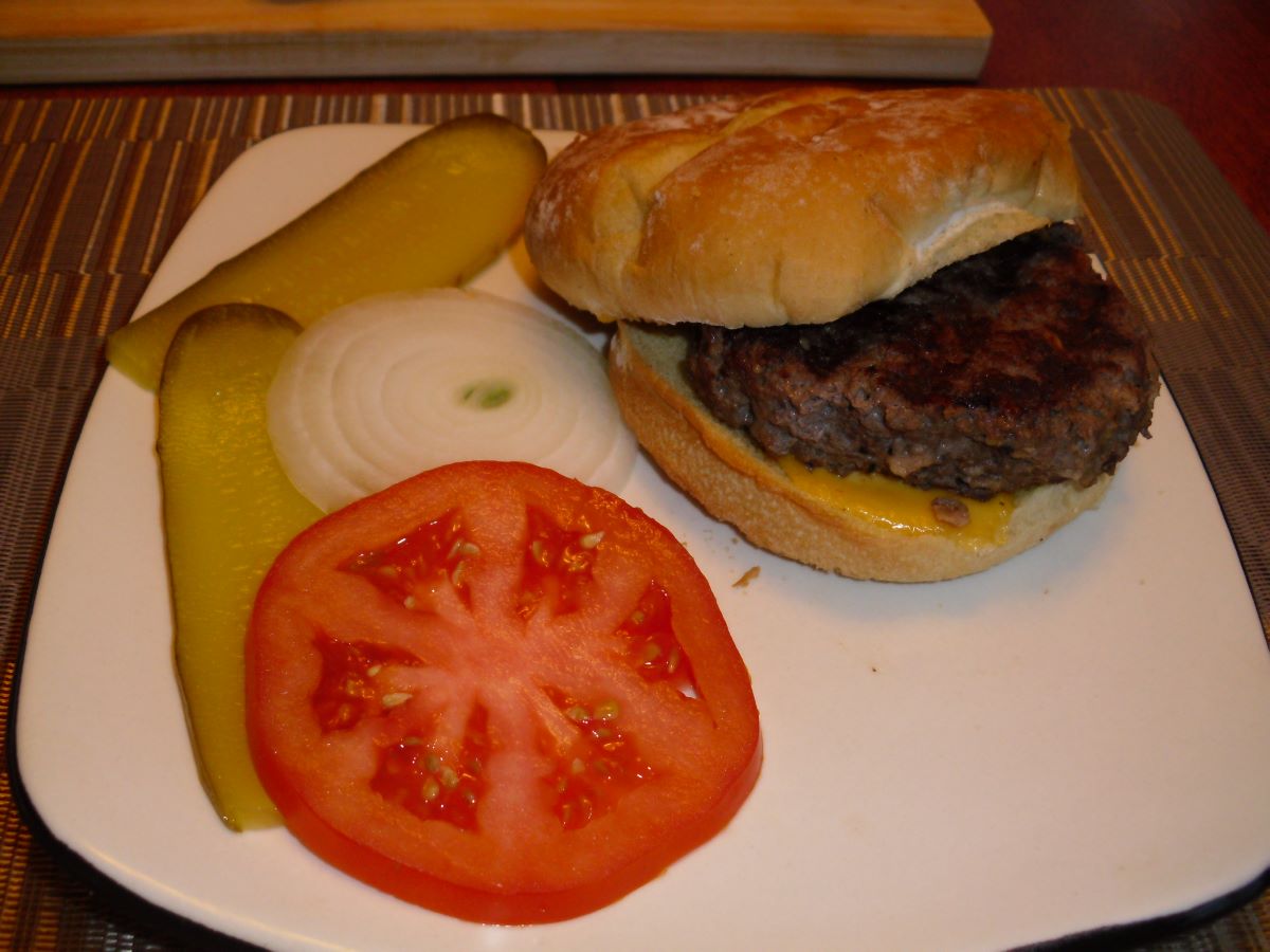 Name:  Burger.JPG
Views: 31
Size:  109.3 KB