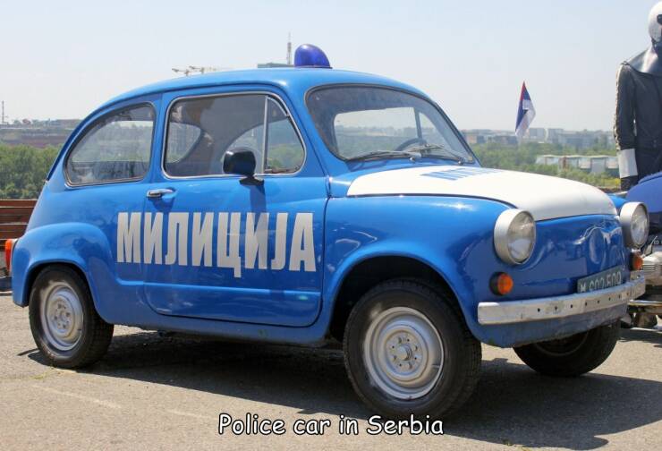 Name:  Police car.jpg
Views: 268
Size:  47.3 KB