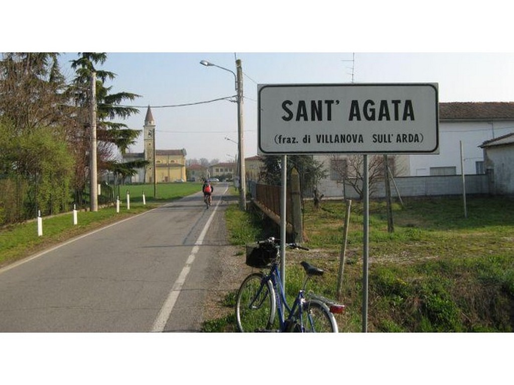 Name:  4000267-1_Sant_Agata_Busseto.jpg
Views: 12837
Size:  142.3 KB